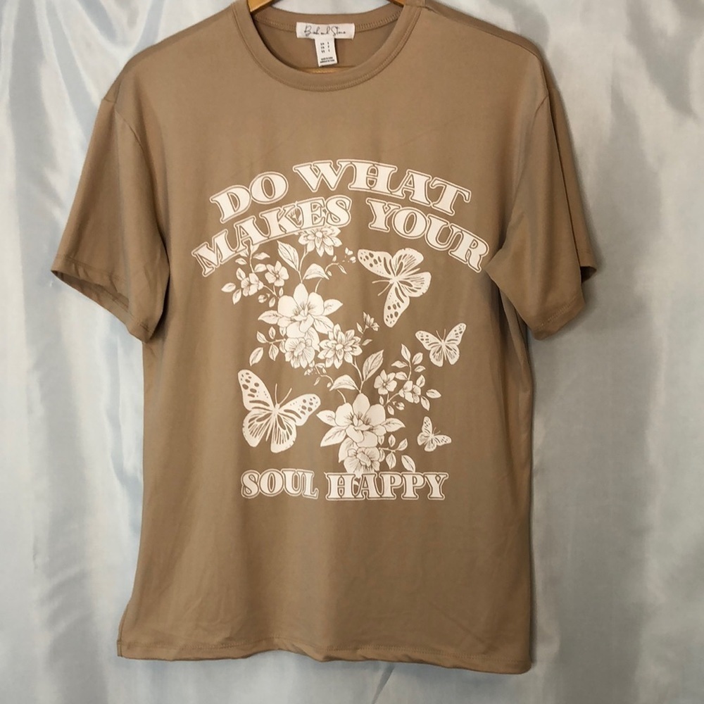 Birch and Stone Women’s T Shirt Graphic design Size S